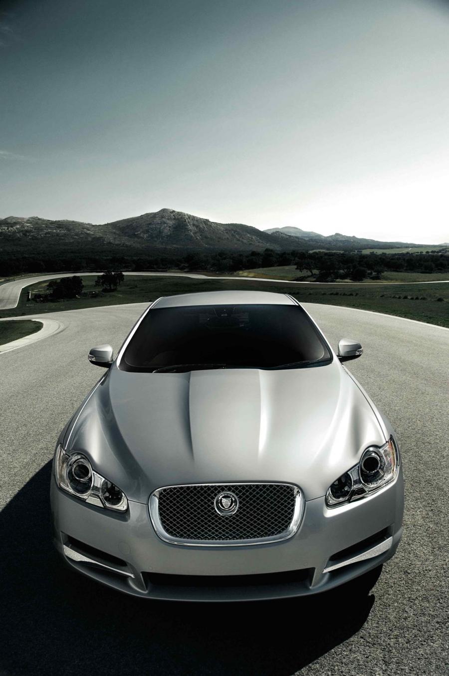  Jaguar XF 2008 года  (фото 71 из 175)